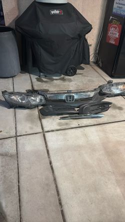 Partes para un Honda Civic, 2018