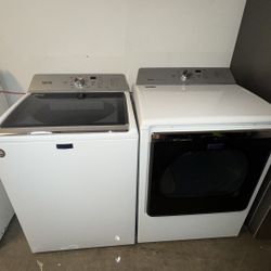 Washer and dryer set