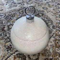 Glass Snow Ball