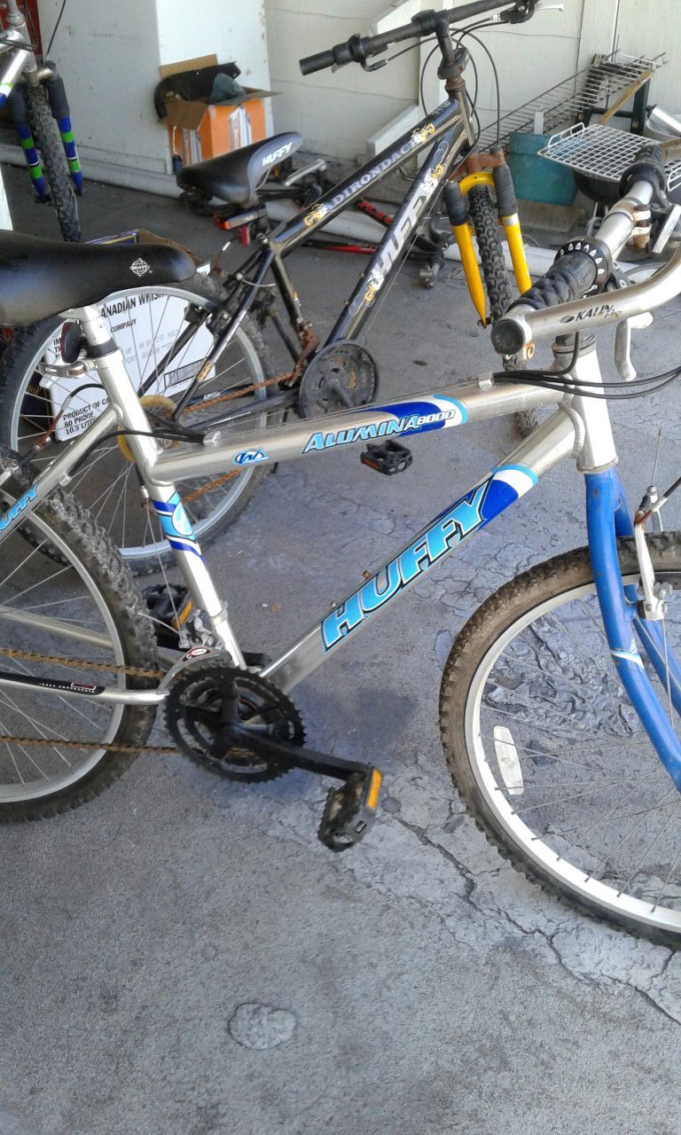 Huffy Alumina 8000 for Sale in Galveston, TX OfferUp