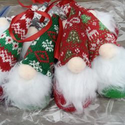 Gnomes Decor Set Of 8