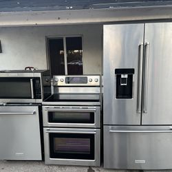 Kitchenaid Kitchen Set Refrigerator Stove Dishwasher