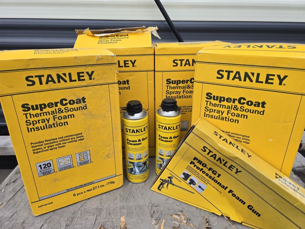 Stanley SuperCoat Spray Foam Insulation Kit 