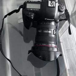 Camera Canon EOS 5D MARK IV