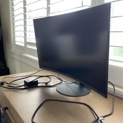 Samsung 27’ Curved Monitor