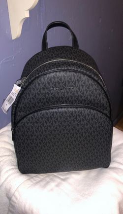 Micheal kors backpack