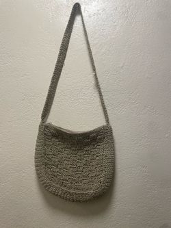 Woven purse 9x8