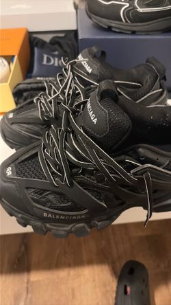 Balenciaga track led