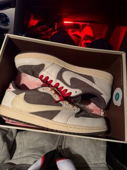 Travis Scott Reverse Mocha Size 11
