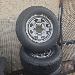 14" Tires And Wheels Nissan D21 