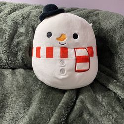 Manny the Snowman Squishmallow