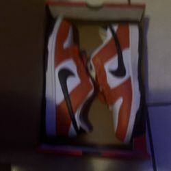 Holloween Limited Addition Dunks