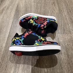 Heelys Motion Plus Jigsaw Design Multicolor Wheeled Sneakers 