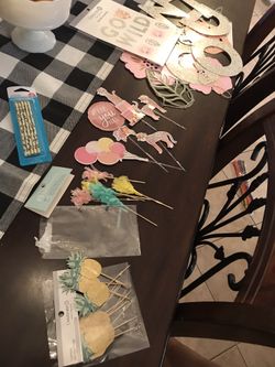Go Wild birthday party decor