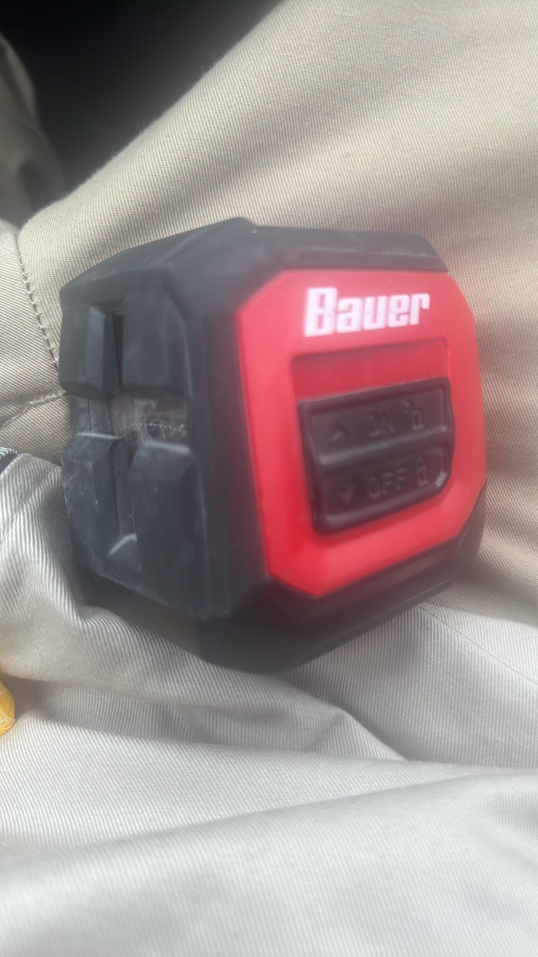 Bauer self-leveling cross-line laser level