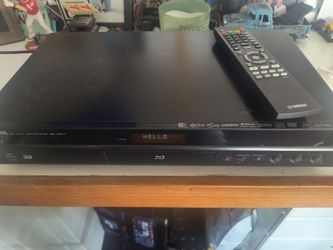 Yamaha Blu-Ray DVD player