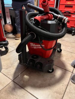 Milwaukee M18 FUEL 9 Gallon Dual-Battery Wet/Dry Vacuum,