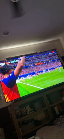 86 inch 4k LG $480