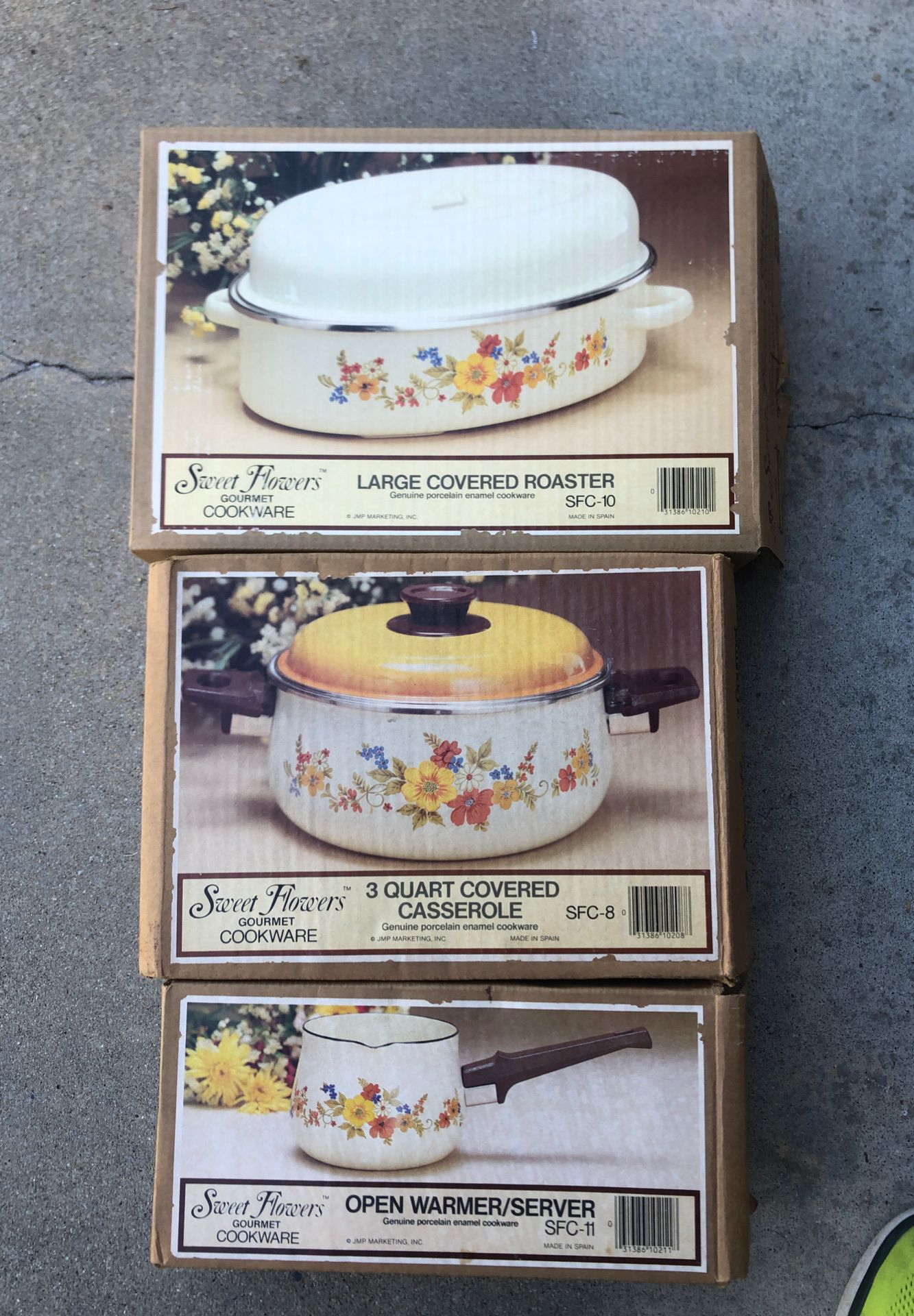 NEW Vintage Sweet Flowers Gourmet Cookware for Sale in San Diego, CA  OfferUp