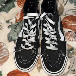 Black And White Vans High Top 