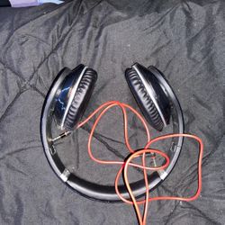 DR DRE BEATS STUDIO WIRELESS HEADPHONES