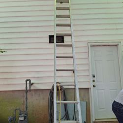 28 Foot Aluminum Extension Ladder