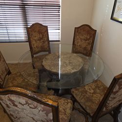 Dinning Round table 6 Chairs 