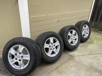 2008 Toyota Tundra Stock Wheels 18” with Cooper Discover Tires (275/65/R18)