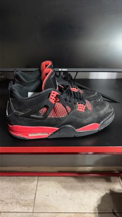 Jordan 4 red thunder