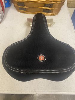 SCHWINN BIKE SEAT