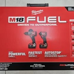 New Milwaukee M18 Fuel Gen 4 Hammer Drill & Impact Driver Combo Kit 3697-22