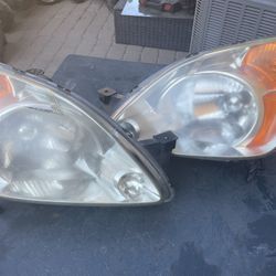 2002-2004 Honda Crv Headlights 