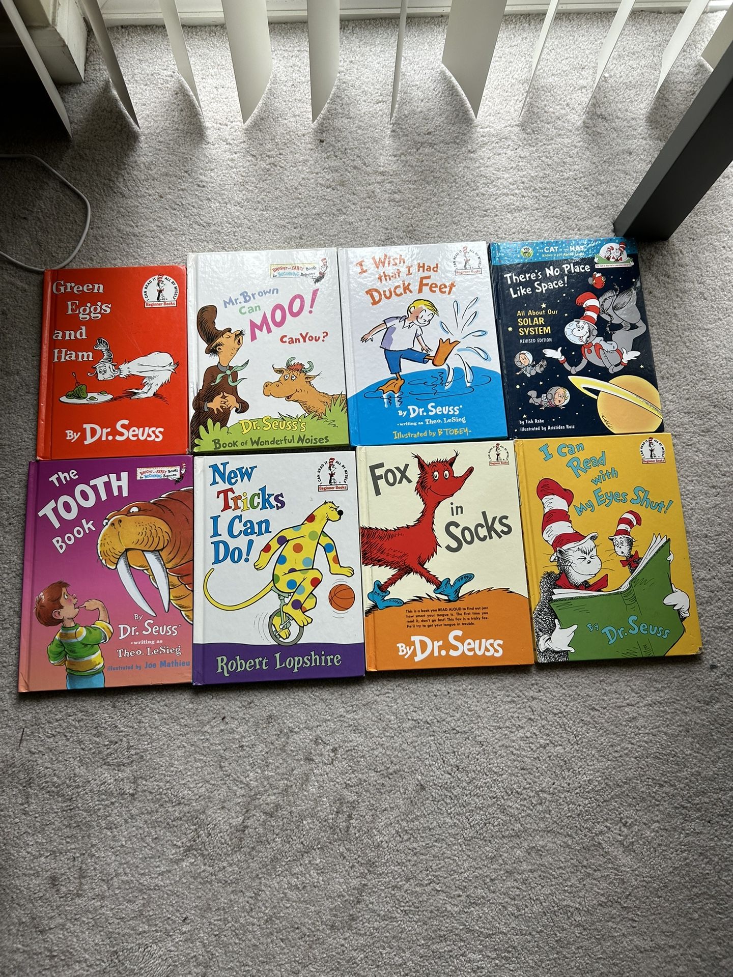 Lot of 8 Dr. Seuss Books – Classics & Favorites – Great for Kids!