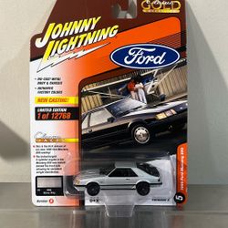Johnny Lightning 
