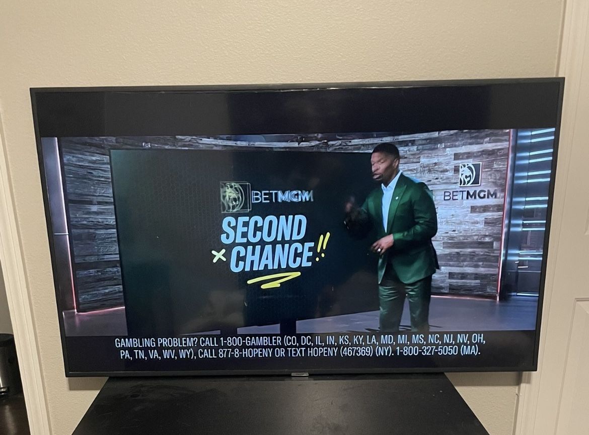 55” Samsung Smart Tv