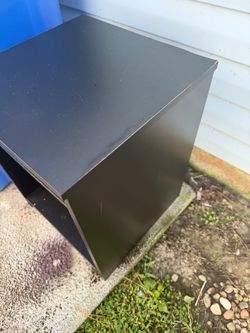 Black Small Bookshelf / Storage Shelf