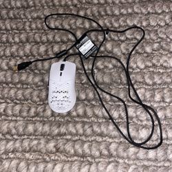 Competitive e Sports Gaming Mouse 