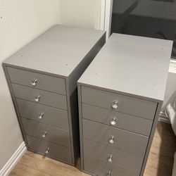 VANITY DRAWERS/ MAKEUP