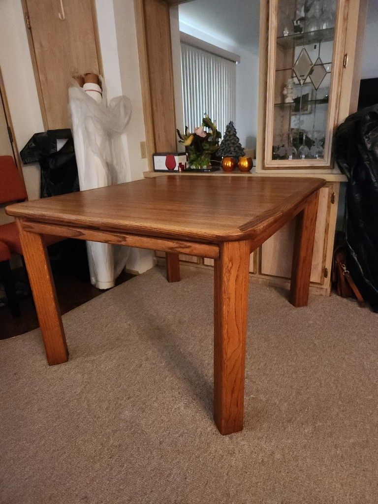 Table, Leaf & 6 Chairs