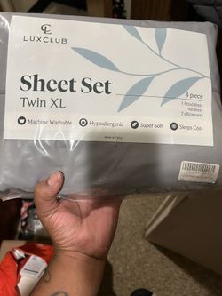 Brand new sheet set