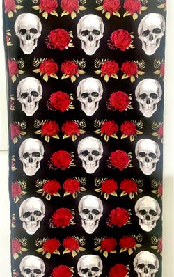 SKULL TABLE RUNNER…NEW!
