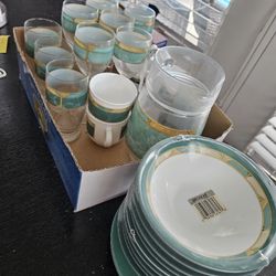 ARCOPAL CORTINA set (made in France) Some Gently Used & Some Are Brand New