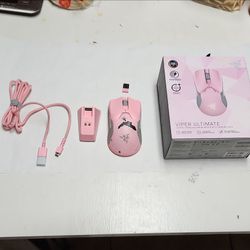 Razer Viper Ultimate Quartz Wireless Gaming Mouse w/ Dock and USB Receiver