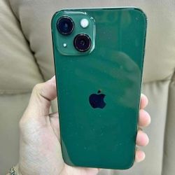 iPhone 13, Factory Unlocked,  Excellent Condition.  Like New 