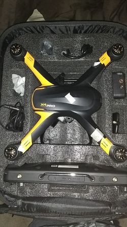Drone reaacc x4 pro tons of extras