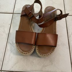 Women’s Size 8 Wedge Sandals
