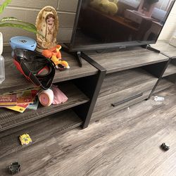 Tv stand