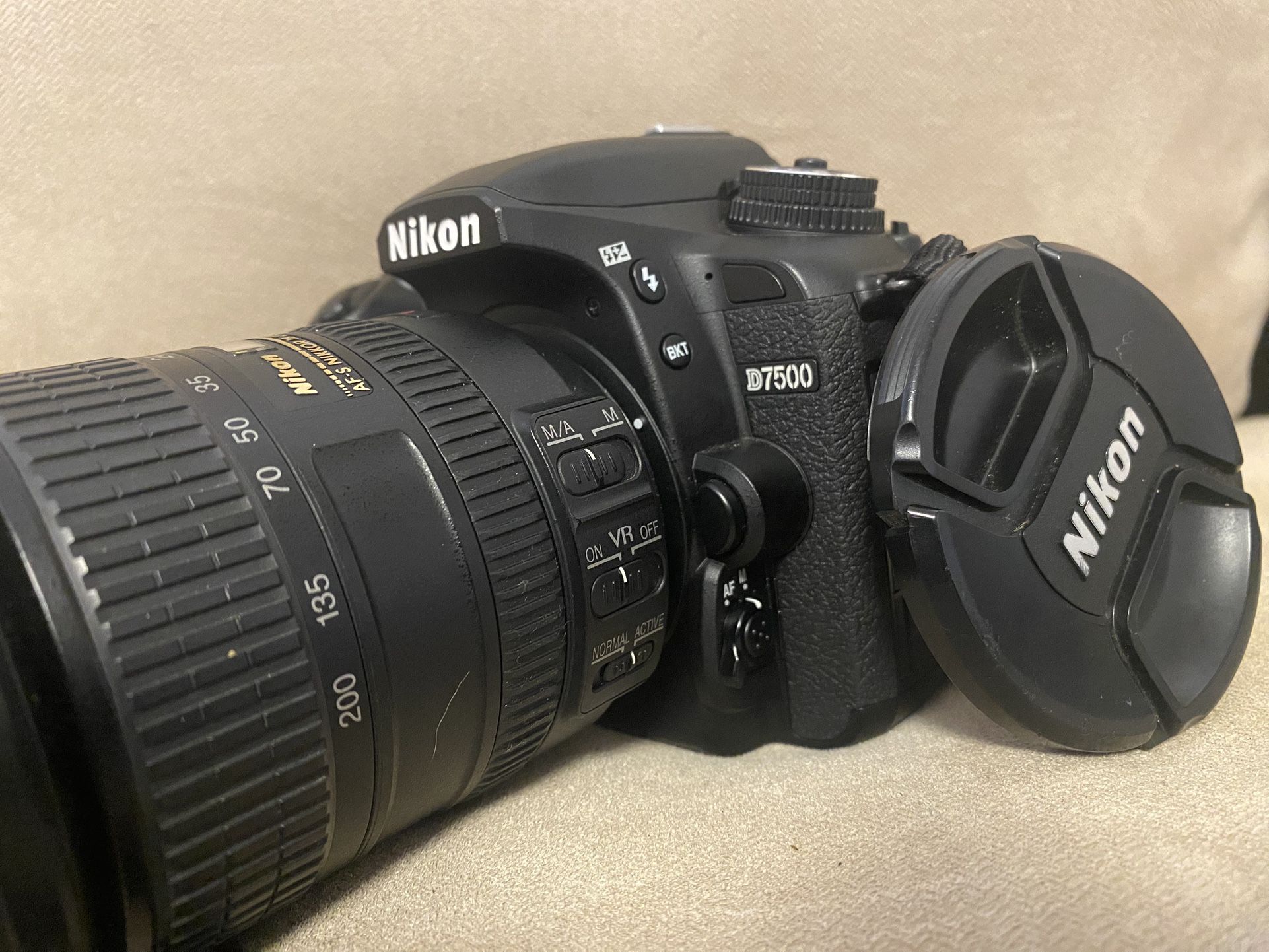 Nikon D7500 Camera
