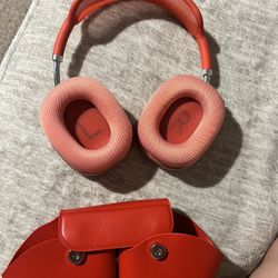 Headphones 