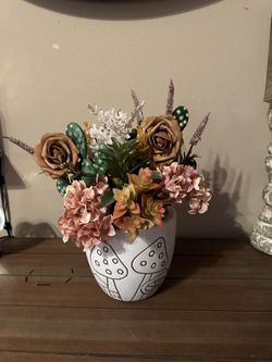 The mushroom design is in – neutral colors